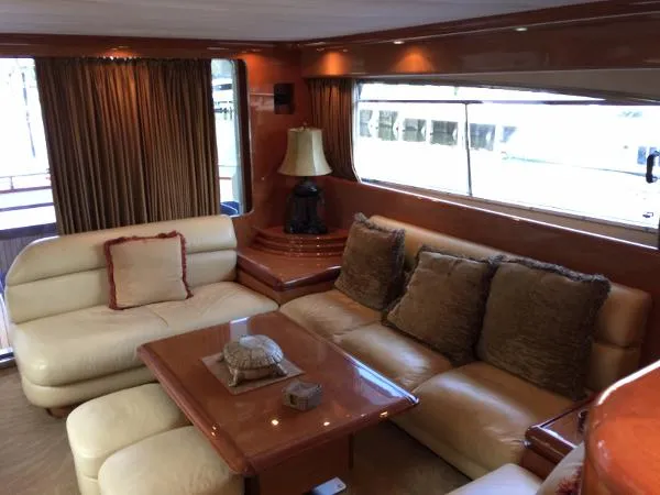 Slide: The Image of Maiora FIPA 20 Motor Yacht 1995 - 10