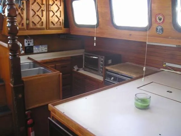 Slide: The Image of Westsail 42 Cutter 1974 - 3