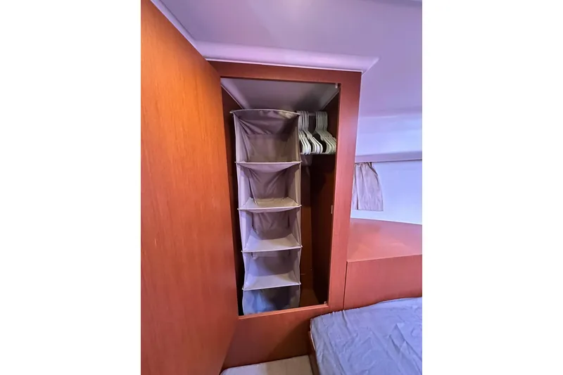 Slide: The Image of Bow of 2016 Beneteau Swift Trawler 34 with anchor and railing. - 9