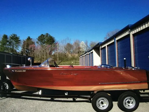 Slide: The Image of Chris-Craft 19 Capri 1957 - 0