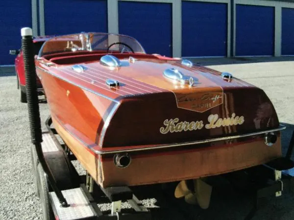 Slide: The Image of Chris-Craft 19 Capri 1957 - 5