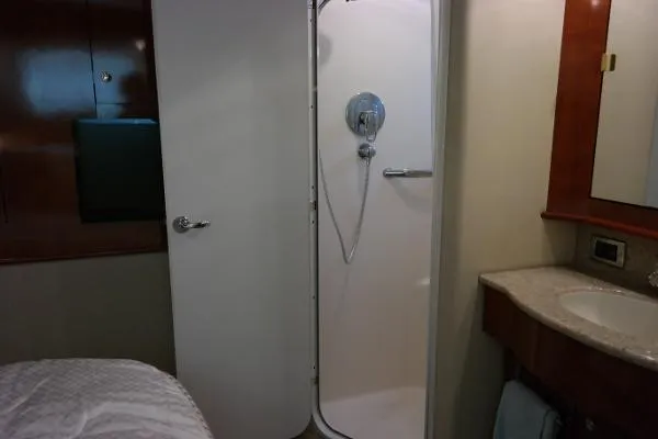 Slide: The Image of Sea Ray 390 Motor Yacht 2003 - 8
