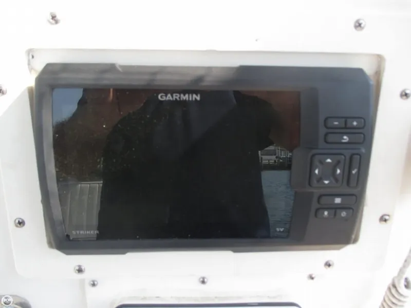 Slide: The Image of Sea Fox 230 2000 - 6
