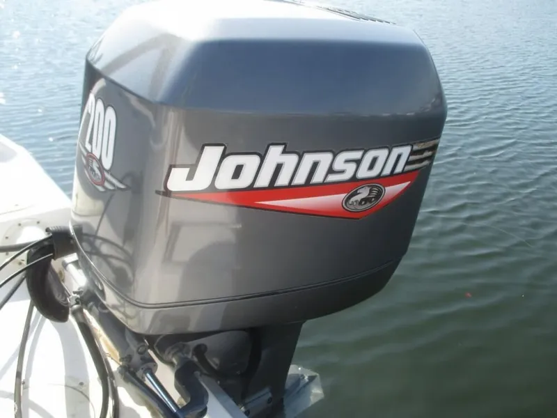 Slide: The Image of Sea Fox 230 2000 - 9