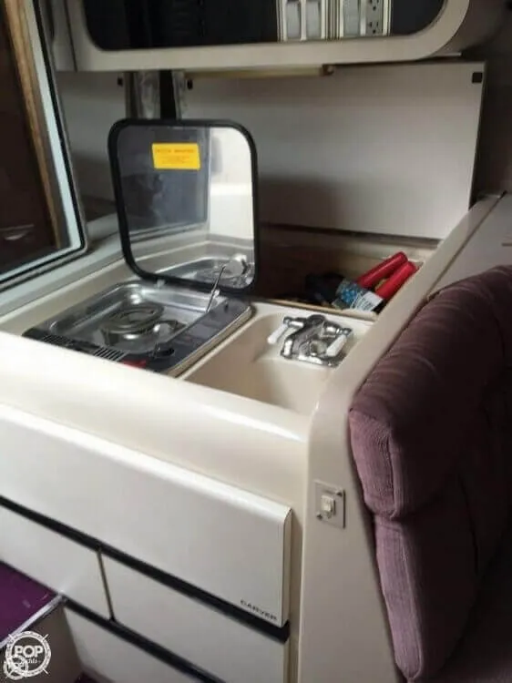 Slide: The Image of Carver Yachts Allegra 2587 1989 - 10