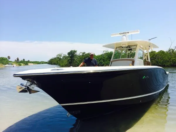 Slide: The Image of Scout Boats 345 XSF 2011 - 0