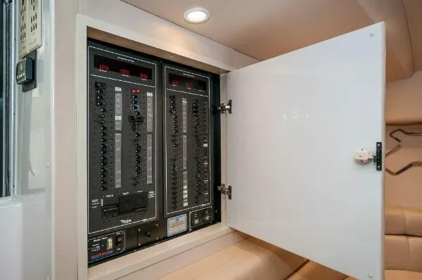 Slide: The Image of Viking Express 2002 - 9