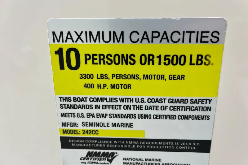 Slide: The Image of 2022 Sailfish 242 CC capacity label: 10 persons or 1500 lbs, 400 HP motor. - 13