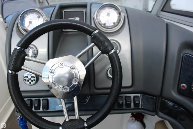 Slide: The Image of Larson LXI 238 2012 - 9