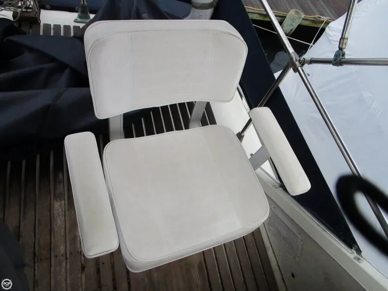 Slide: The Image of Chris-Craft 38 Commander 1969 - 6