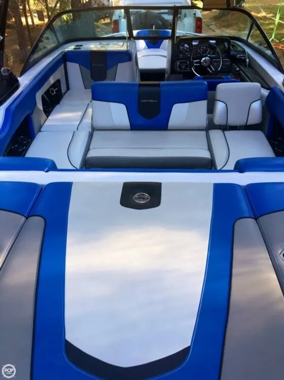 Slide: The Image of Nautique Super Air Nautique 210 2012 - 2