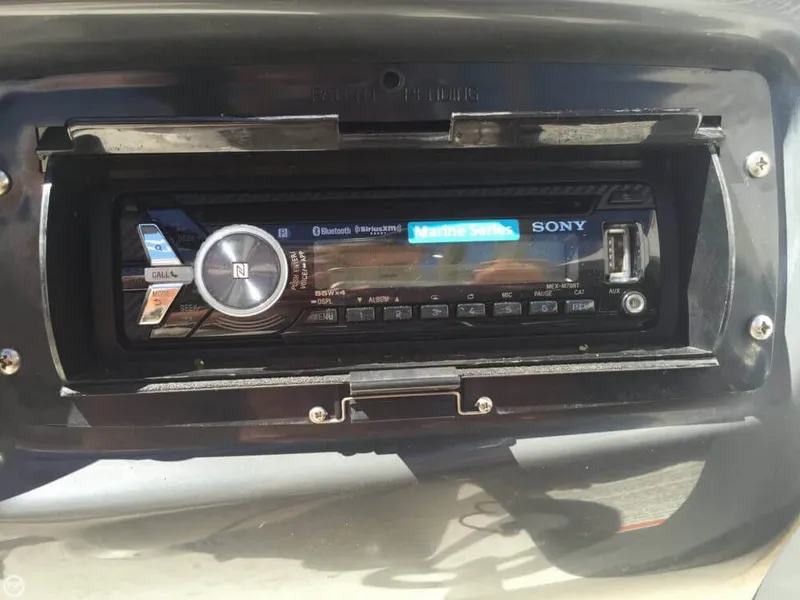 Slide: The Image of Yamaha SX 210 2008 - 6