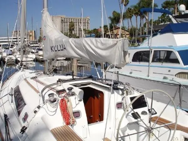 Slide: The Image of Beneteau USA 37 2012 - 5