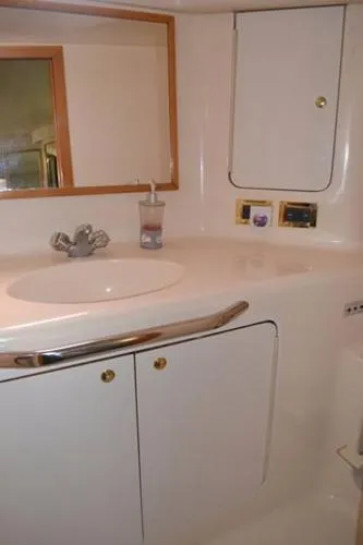 Slide: The Image of Sea Ray Aft Cabin Motor Yacht 1997 - 11