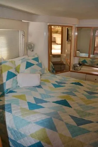 Slide: The Image of Sea Ray Aft Cabin Motor Yacht 1997 - 9