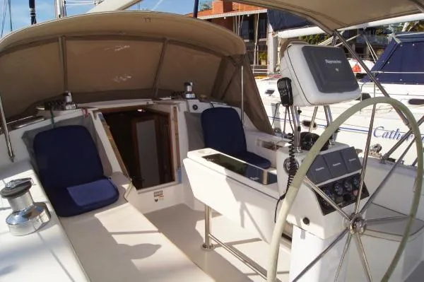 Slide: The Image of Catalina 42 MkII 2008 - 4