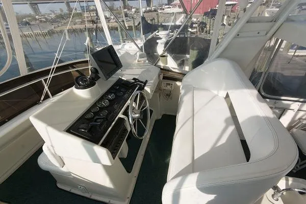 Slide: The Image of Silverton 34 Motor Yacht 1996 - 5