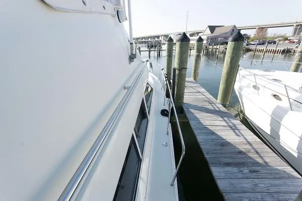 Slide: The Image of Silverton 34 Motor Yacht 1996 - 8