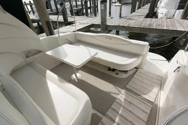 Slide: The Image of Sea Ray 360 Sundancer 2003 - 9