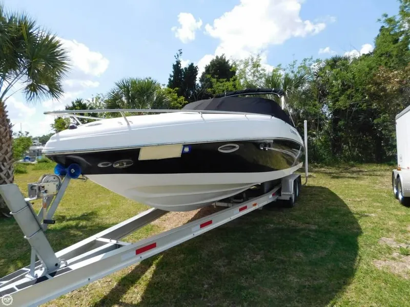 Slide: The Image of Rinker Captiva 262 SE 2006 - 3