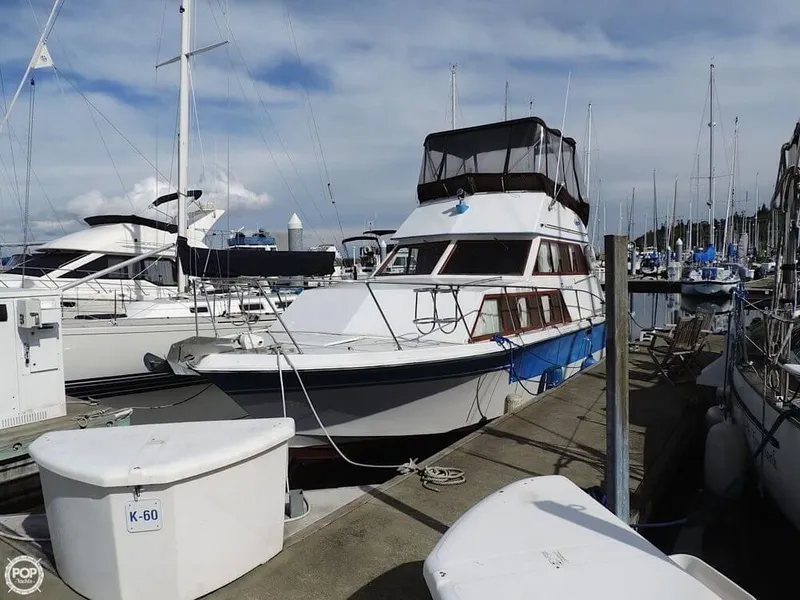 Slide: The Image of Carver Yachts 3326 Voyager 1978 - 9
