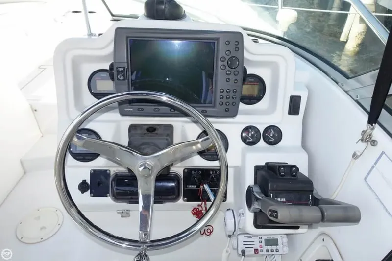 Slide: The Image of Glacier Bay 2640 Renegade 2004 - 4