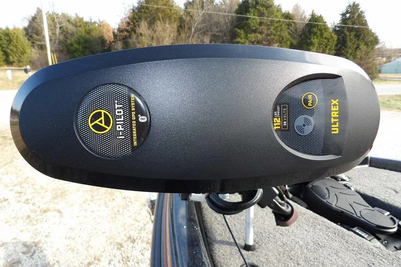 Slide: The Image of 2024 Phoenix 721 ProXP boat with i-Pilot integrated GPS system and Ultrex motor. - 31