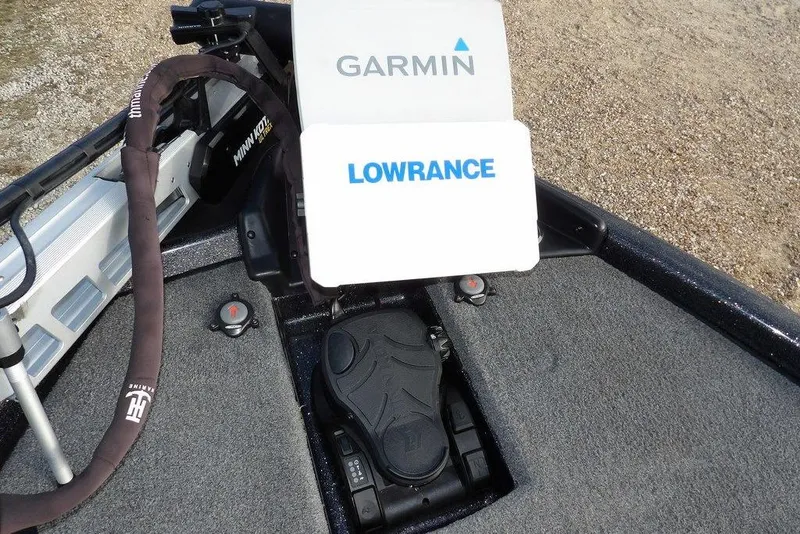 Slide: The Image of 2024 Phoenix 721 ProXP boat with Garmin and Lowrance electronics on deck. - 34