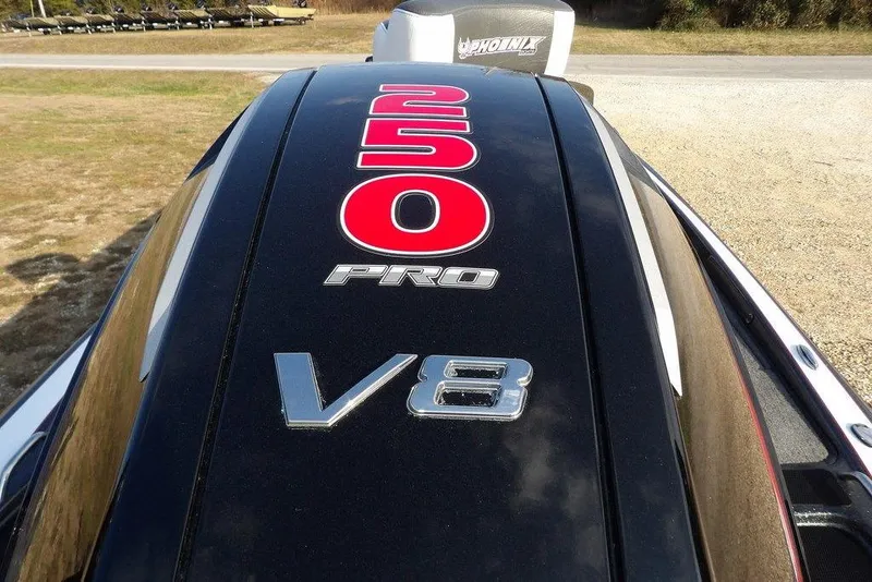 Slide: The Image of 2024 Phoenix 721 ProXP boat with V8 engine, featuring bold "250 Pro" branding. - 39