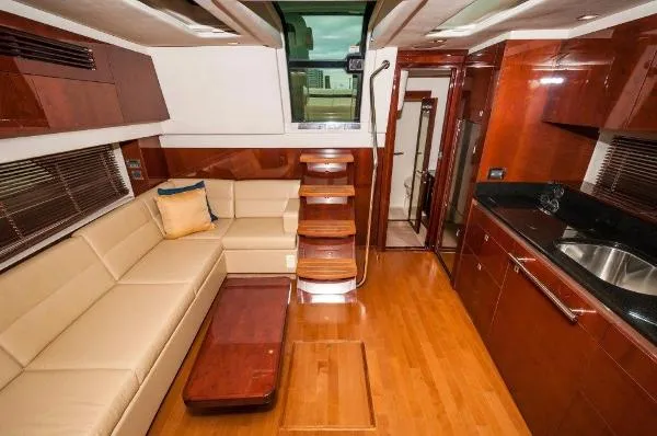 Slide: The Image of Sea Ray 470 Sundancer 2011 - 2