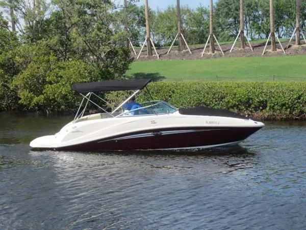 Slide: The Image of Sea Ray 260 Sun Deck 2007 - 0