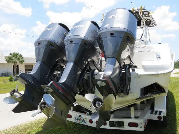 Slide: The Image of Wellcraft 35 Scarab Sport Open 2004 - 8