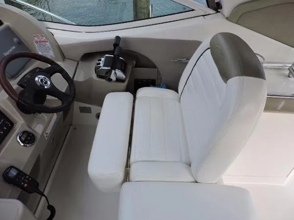 Slide: The Image of Sea Ray 290 Sundancer 2006 - 9