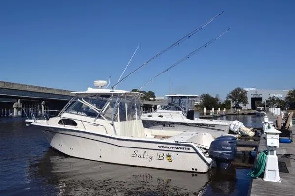 Slide: The Image of Grady-White Marlin 300 2006 - 1