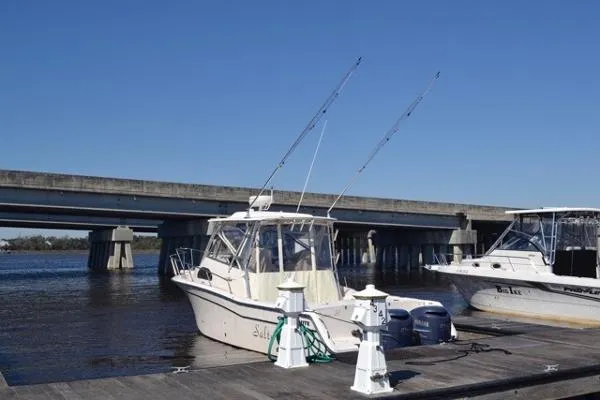Slide: The Image of Grady-White Marlin 300 2006 - 2