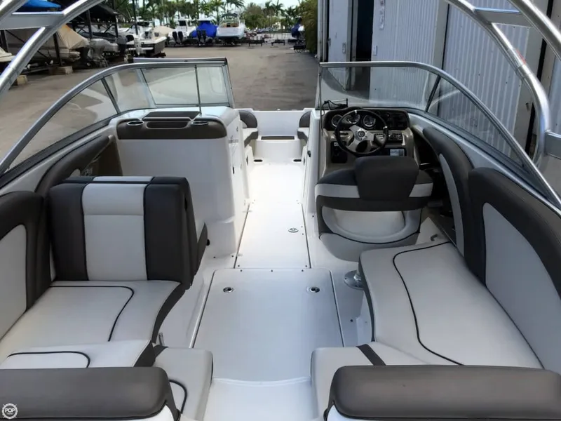 Slide: The Image of Yamaha 242 Limited S 2012 - 9