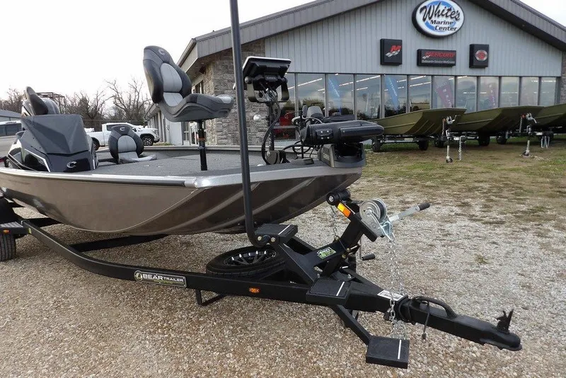 Slide: The Image of 2026 Crestliner XFC 189 fishing boat on trailer at White's Marine Center. - 46