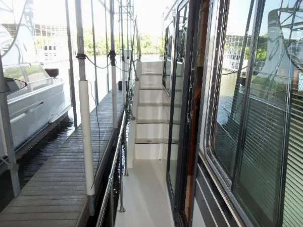 Slide: The Image of Harbor Master WIDEBODY 1996 - 6