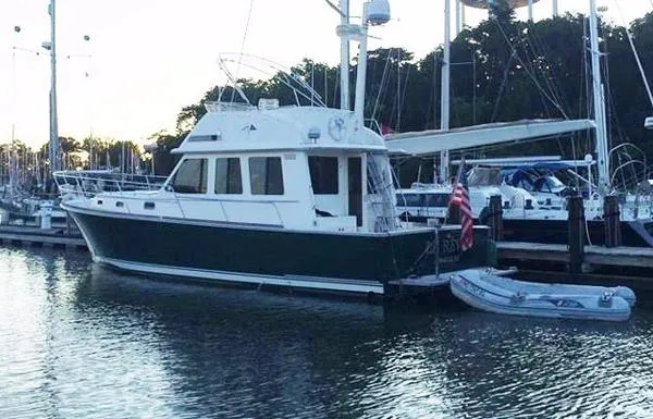 Slide: The Image of Sabre 42 Flybridge 2002 - 0