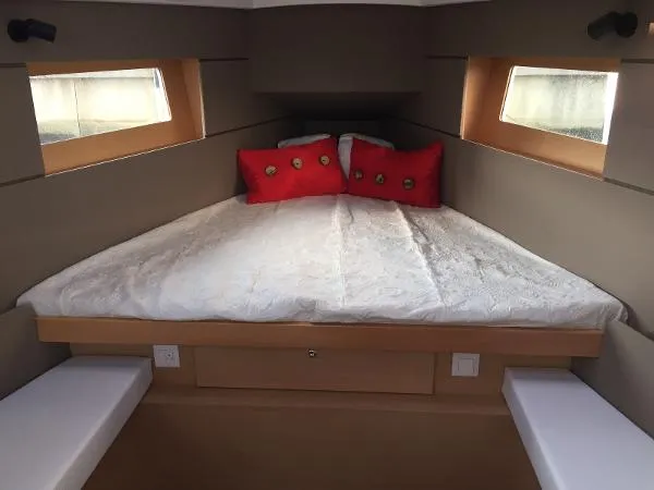Slide: The Image of Beneteau Oceanis 35 2015 - 10