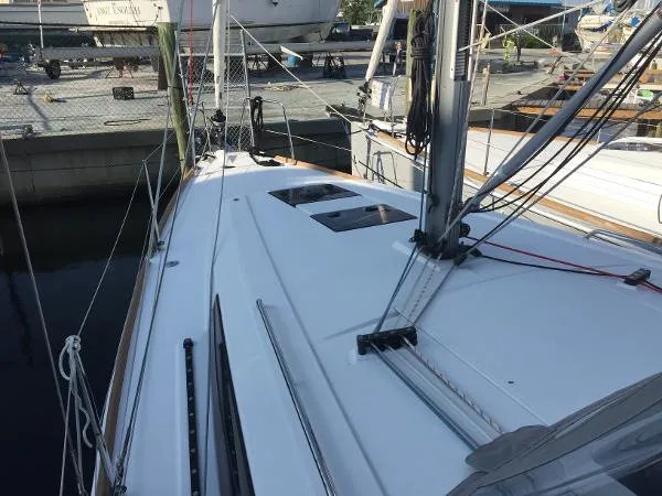 Slide: The Image of Beneteau Oceanis 35 2015 - 6