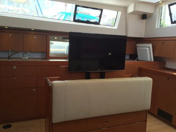 Slide: The Image of Beneteau Sense 55 2015 - 6