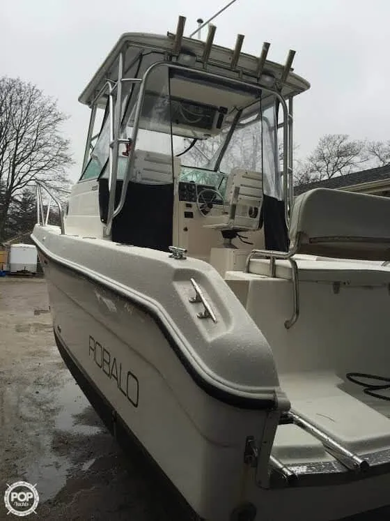 Slide: The Image of Robalo R235 2002 - 3