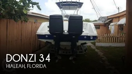 Slide: The Image of Donzi 34 2002 - 0