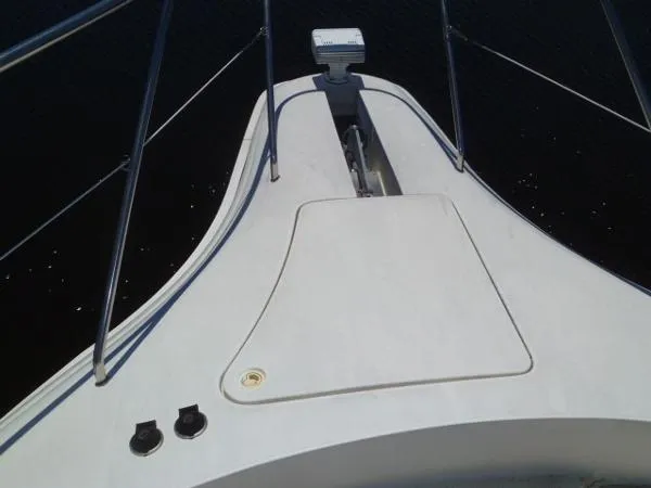 Slide: The Image of Silverton 453 Hard Top Motor Yacht 2000 - 9