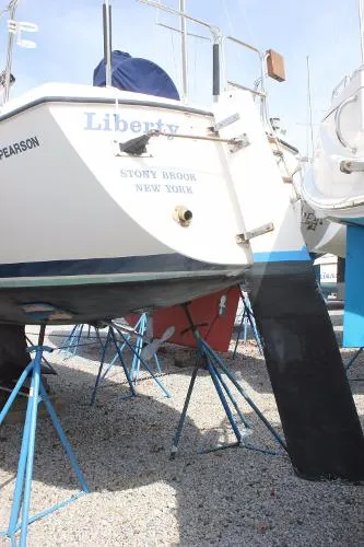 Slide: The Image of Pearson 27 Sloop 1987 - 2