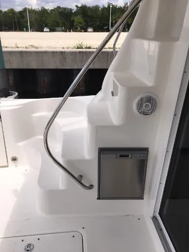 Slide: The Image of Sea Ray 44 Sedan Bridge 2007 - 6