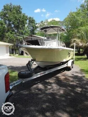 Slide: The Image of Sea Fox 230 Center Console 2004 - 2