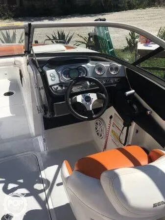 Slide: The Image of Sea-Doo Challenger 230 SP 2011 - 4