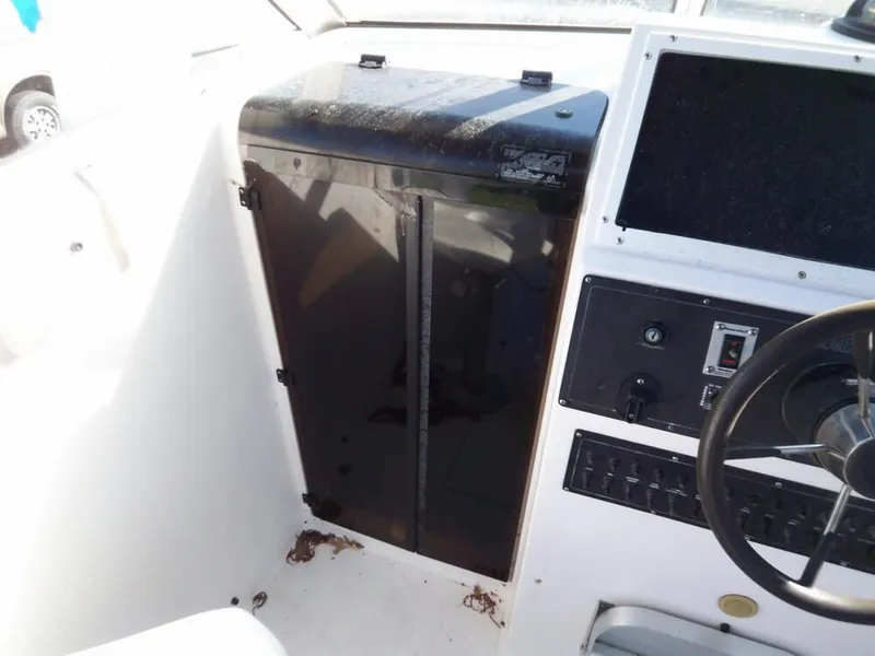 Slide: The Image of Wellcraft 22 Coastal W A Cuddy 1998 - 8